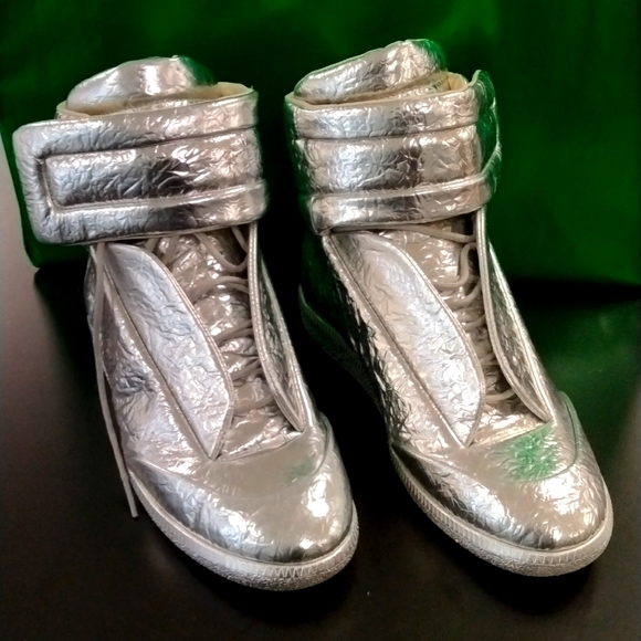 Maison Martin Margiela Other - Maison Martin Margiela Silver Sneakers 44.5
